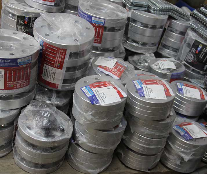 Проставка колеса переходная алюминиевая 2121 Нива/Touareg 5х139,7/5х130 ЦО 98,5/71,6 25мм (4шт.) ZUZ